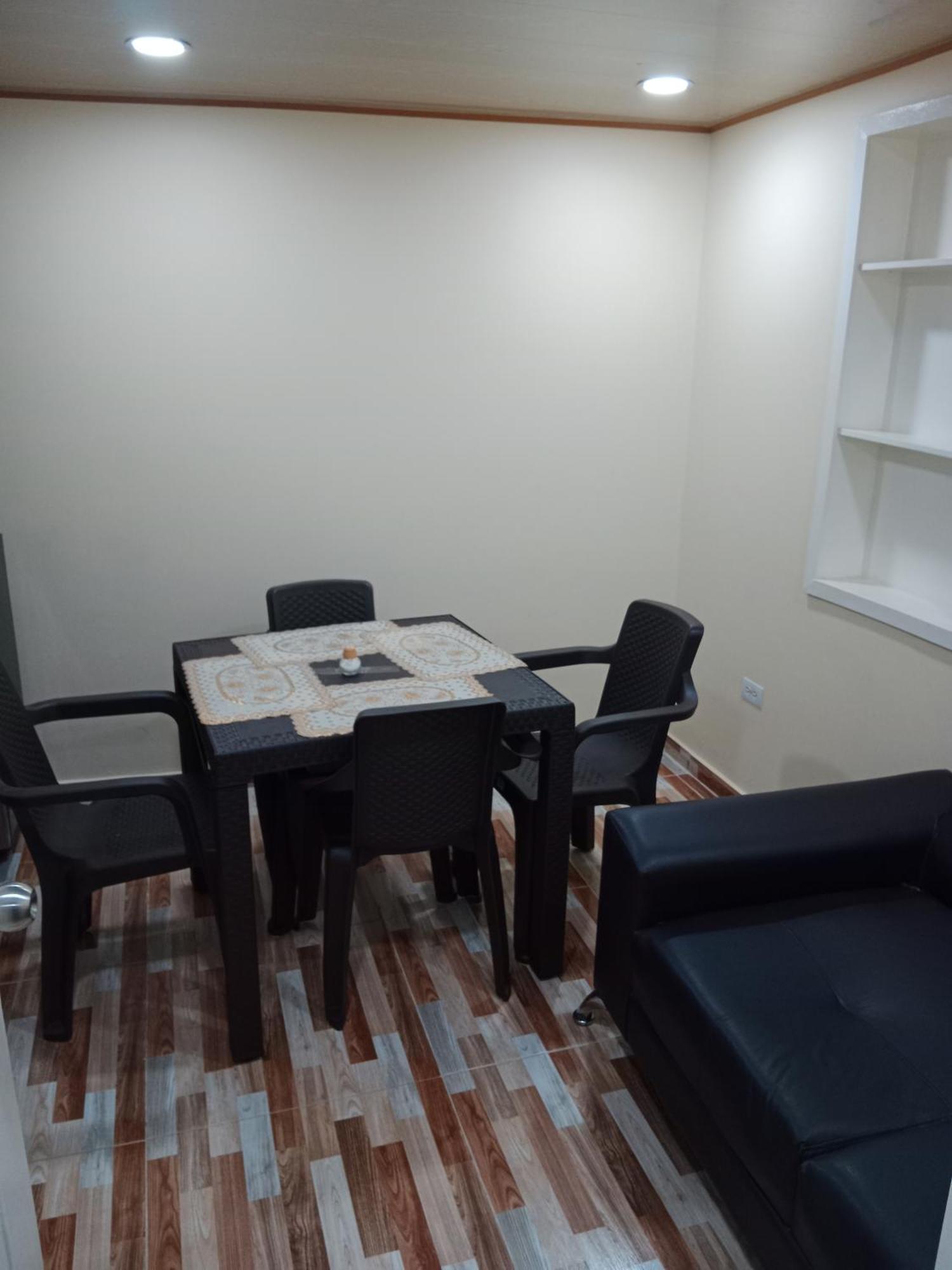 Aparta Estudio Cerca Al Aeropuerto Espectacular 2 Bogotá Eksteriør bilde